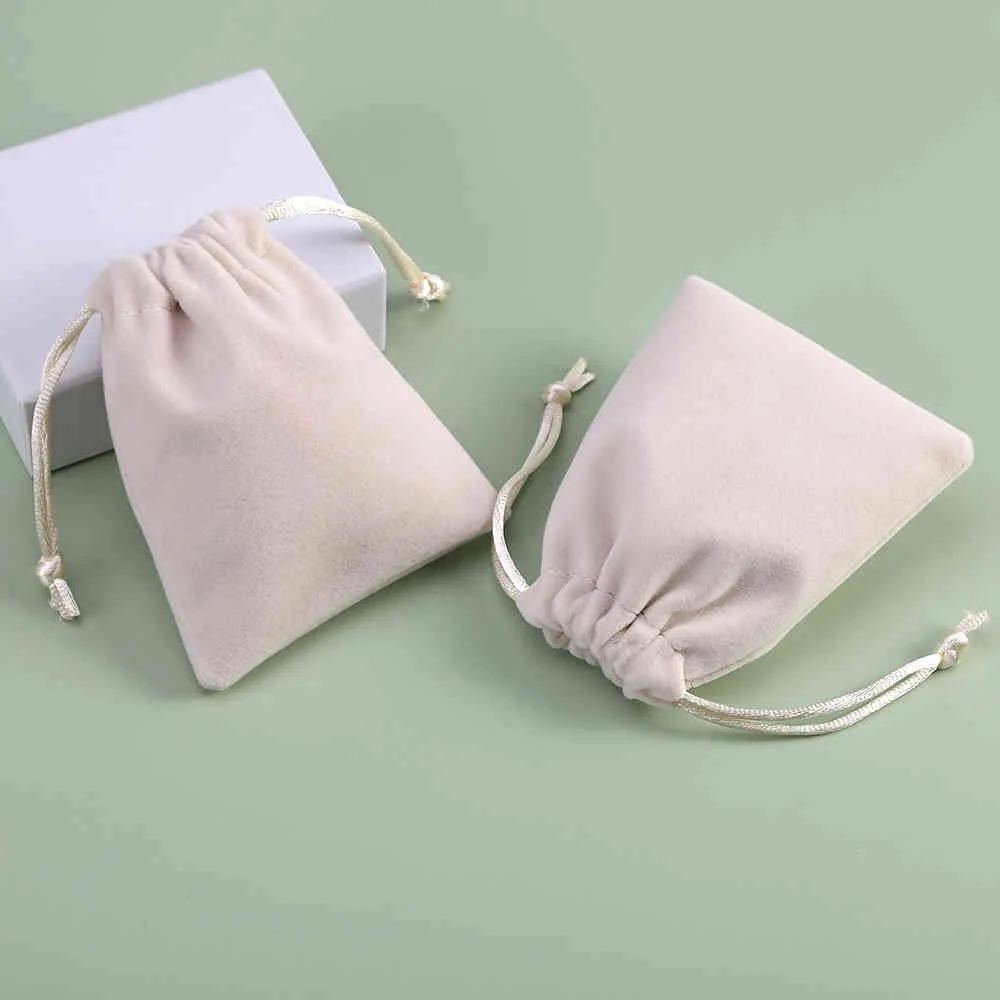 Emballage de bijoux personnalisé avec cordon de serrage, petite pochette Chic en velours Beige pour fête de mariage, sacs cadeaux de noël