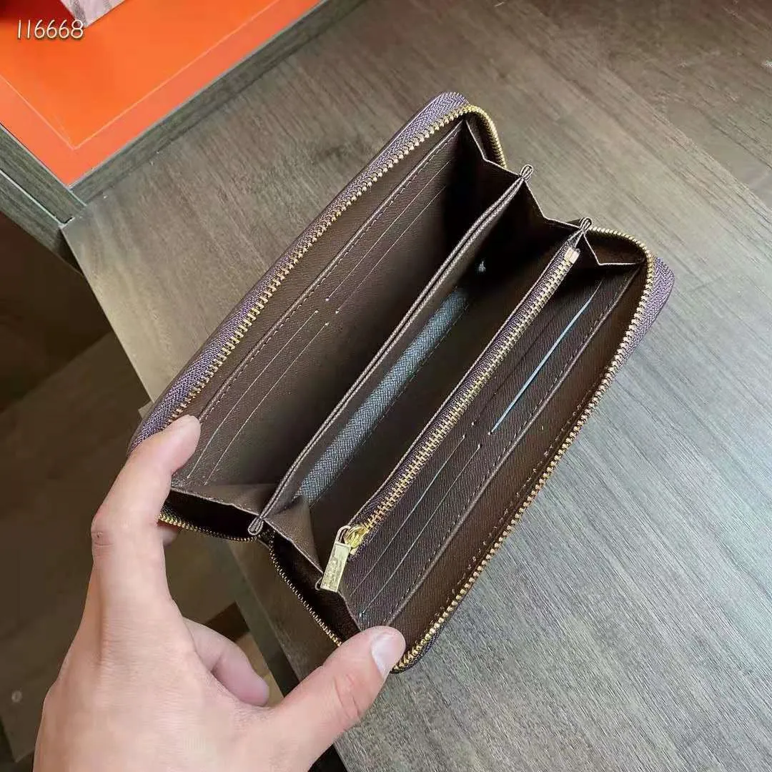 Diseñador La billetera vieja con cremallera tardía de bolso largo de metal cabezal280k