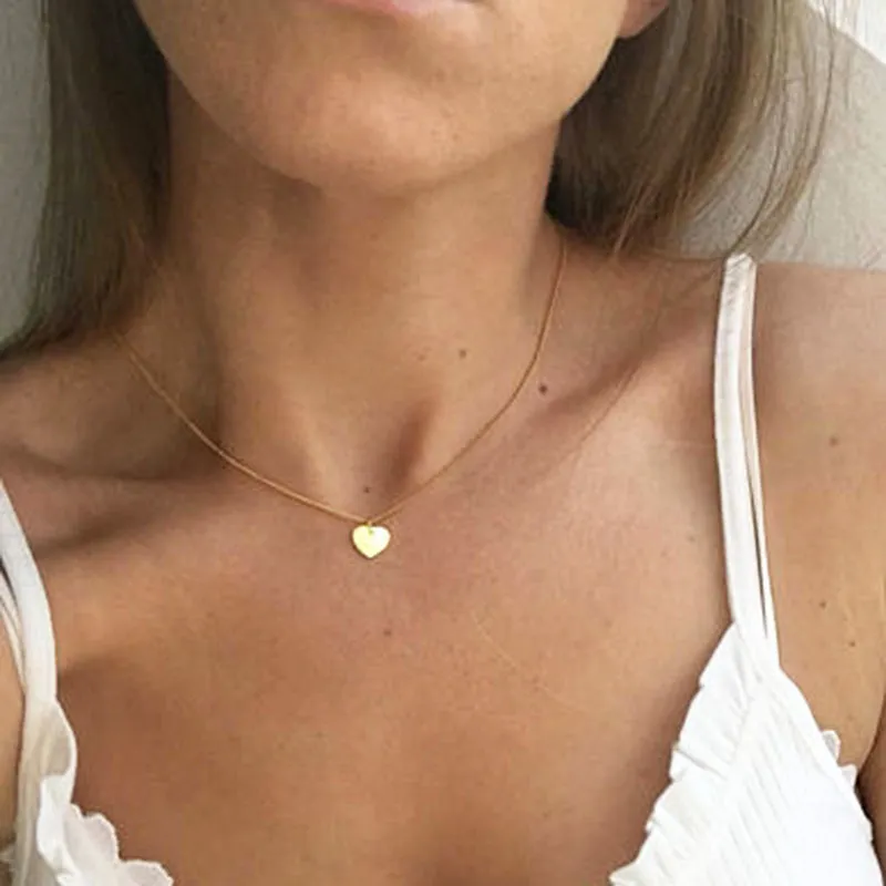 Einfache Vintage-Stil Kleine Kreuz Charme Halsband für Frauen Geometrische Herz Perle Chocker Schmuck Liebhaber Halskette YN365