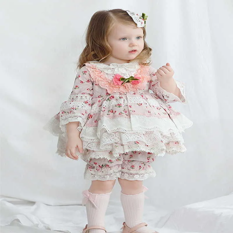 Wiosna Lolita styl dzieci dziewczyny 2-sztaki zestawy kwiecistej koronki sukienka + różowe szorty dzieci ubrania E3001 210610