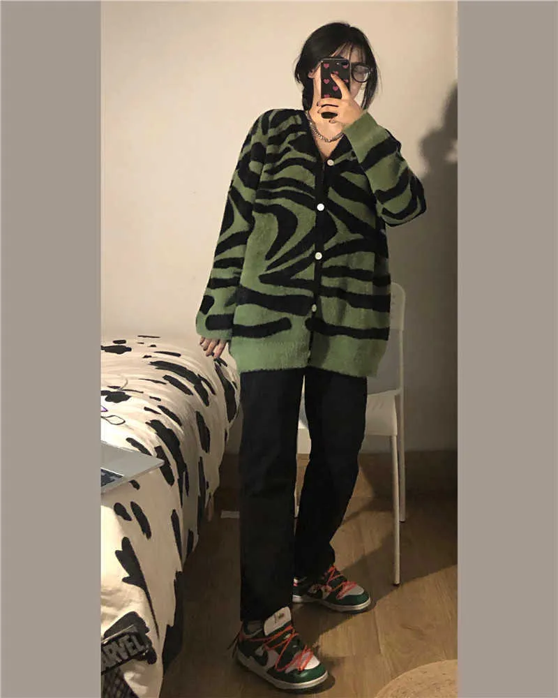 Suéteres de primavera y otoño para mujer, suéter coreano con estampado de cebra de moda para niña perezosa Retro de Navidad verde oscuro, cárdigans de punto 210805