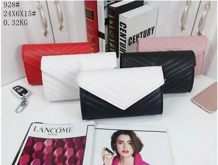 2022 Designer de marque Lingge Sac à chaîne Version coréenne avec sacs de messager à une épaule Mode Simple Femme Bages Noël Femmes Sac à main