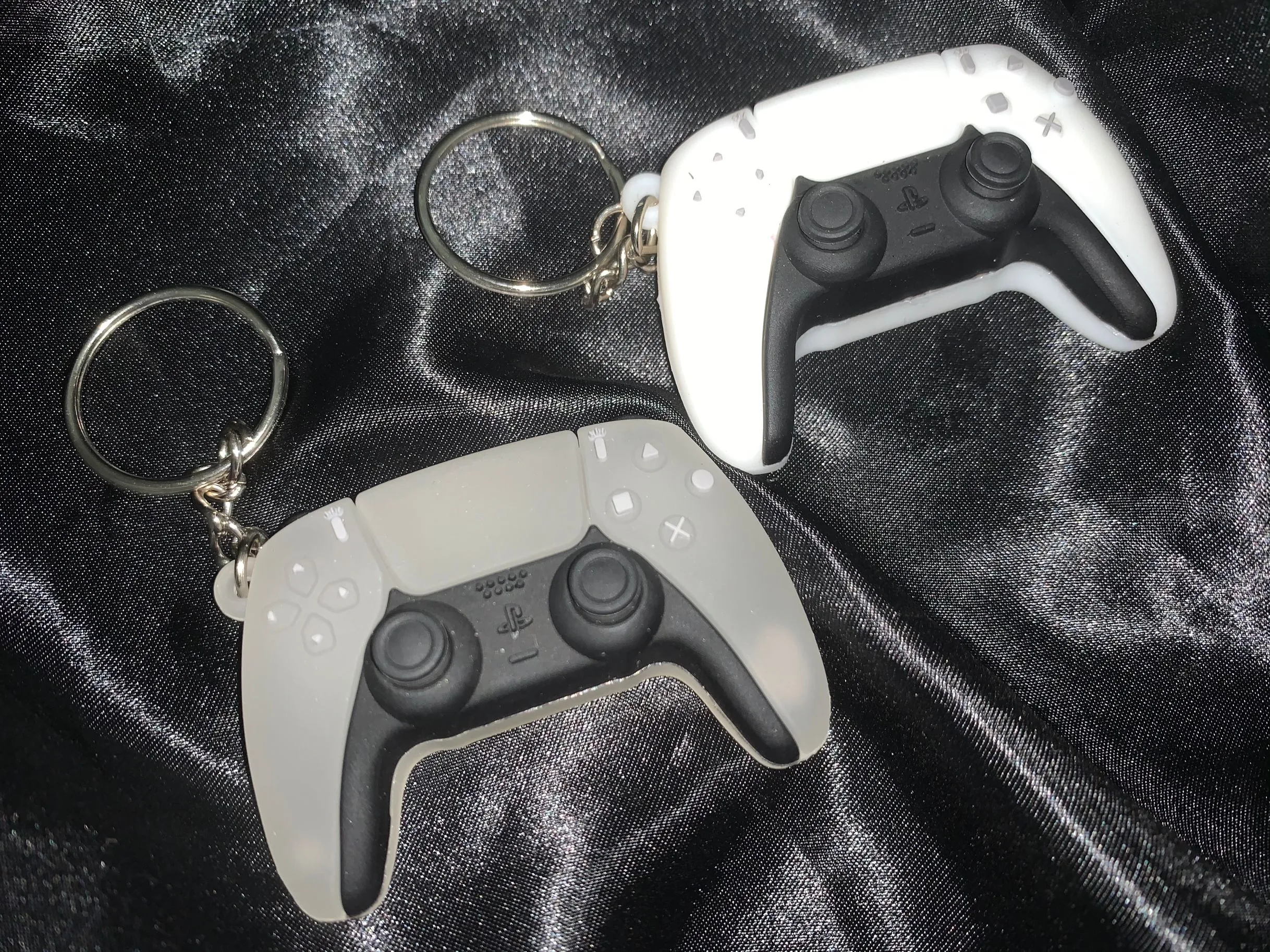 Ps5 Console di gioco maniglia portachiavi classico ciondolo personalizzato  piccolo regalo giocattolo speciale ciondolo gioco Mobile - AliExpress