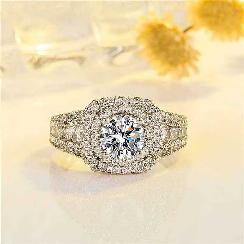 Womens Rings Crystal New 18K plated engagement party full diamond ring Lady Cluster styles Band