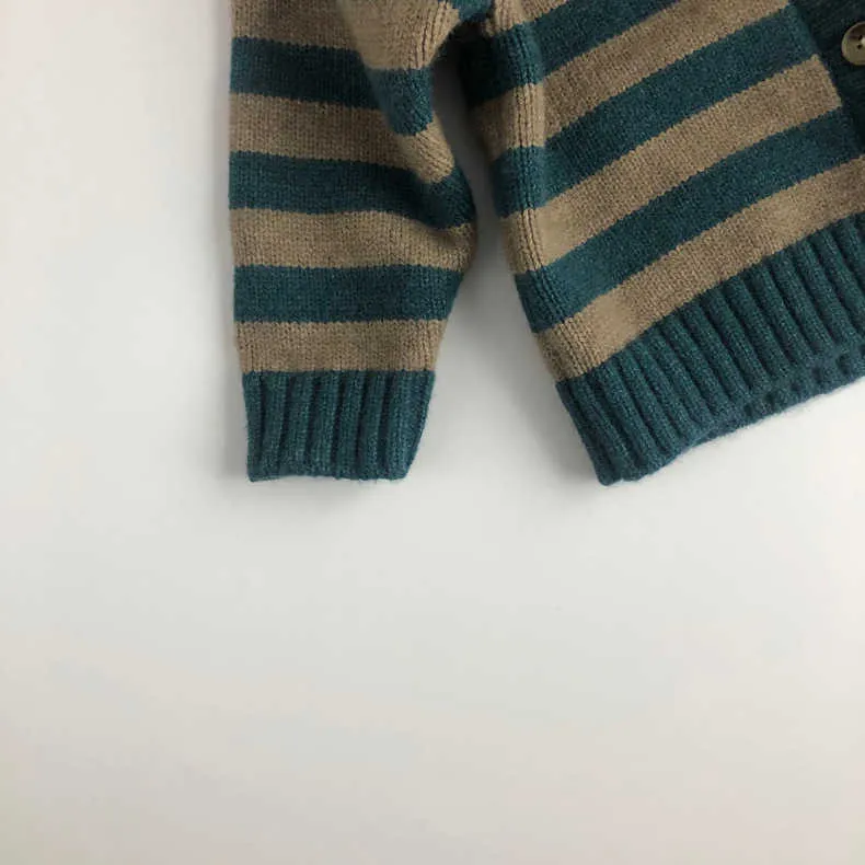 Herfst en Winter Peuter Trui Kinderen Pullover Single-Breasted Blue Round Neck Striped Cotton Cardigan 210701