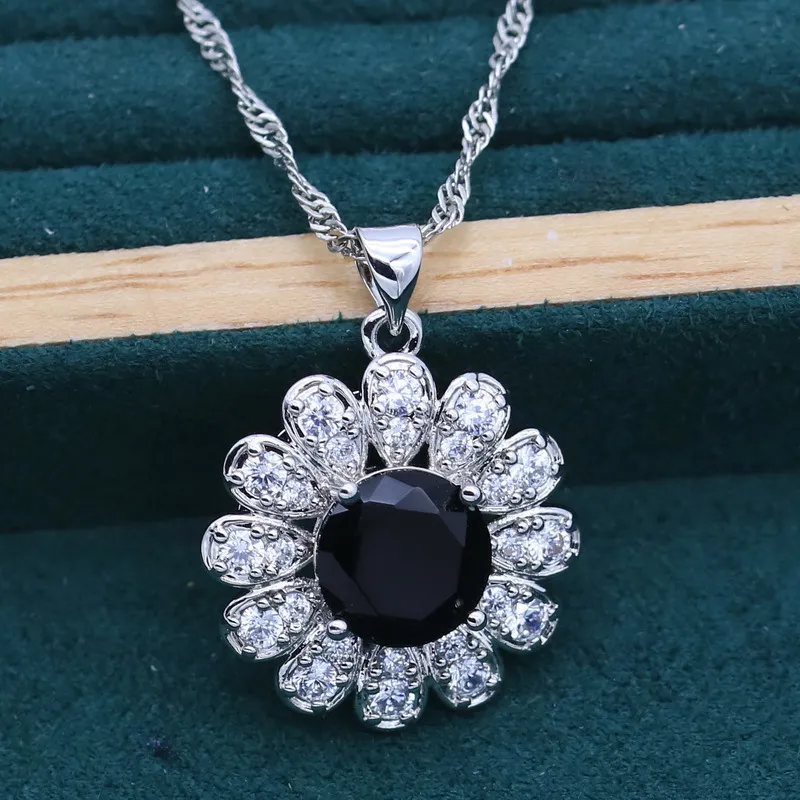 di gioielli in argento con zirconi neri verdi blu bracciale da donna orecchini a bottone collana pendente anello regalo