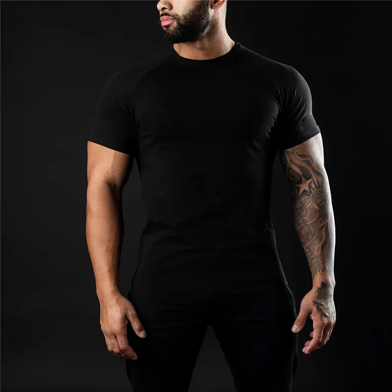 T-shirt manica corta moda tinta unita uomo palestra fitness sport t-shirt in cotone bodybuilding maschile maglietta skinny estate top vestiti 210421