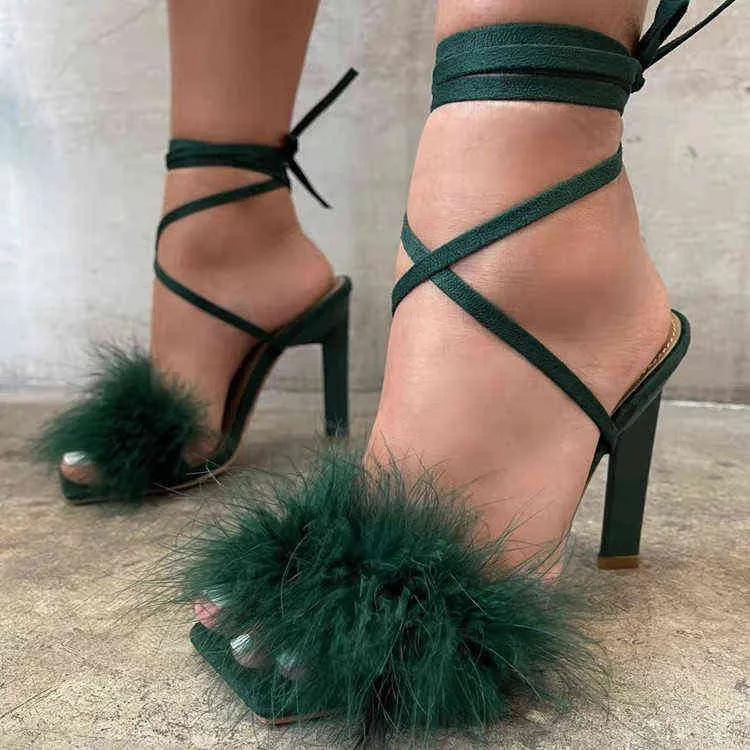 Bayan Ayakkabıları E Körfezi Balık Ağzı Açık Toe Bandaj Ince Topuk Sandalet Kadınlar Avrupa ve Amerika Kadınlar Büyük Yüksek Topuklu