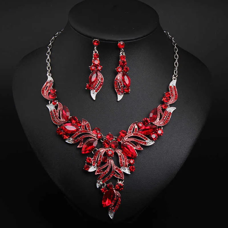 For women bridal jewelry