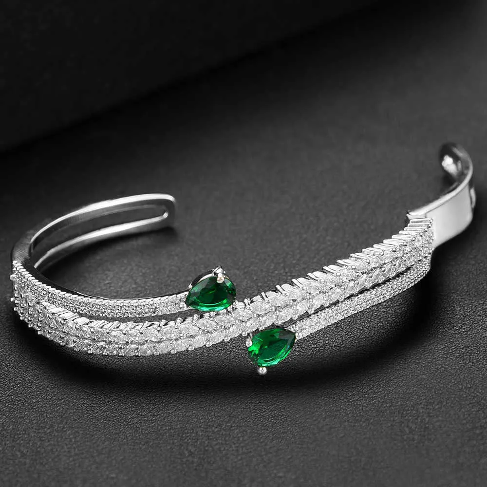 Kellybola New Fashion Trend Clear Green Cz Open Bangle for Women Bridal Wedding Cubic Zircon Luxury Hot Daily Party Jewelry Q0720