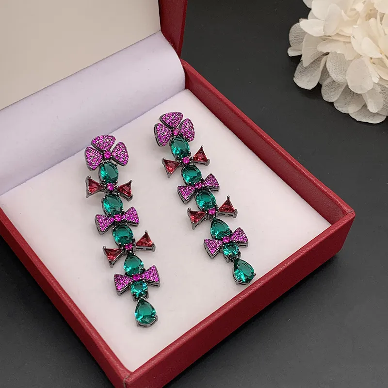Europese en Amerikaanse mode temperament bloem Dangle bruiloft merk sieraden kubieke zirkoon luxe oorbellen vergulde sieraden
