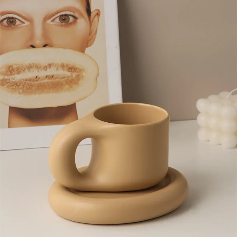 Cutelife-Juego de café de cerámica pequeño, color blanco nórdico, decorativo, para desayuno, beber Latte, té de la leche, platillo, taza reutilizable para boda