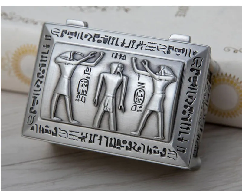 Klassisk Egypten smyckesbox antik vintage heminredning presentförvaring halsband armband ring metall konst hantverk kass8483865