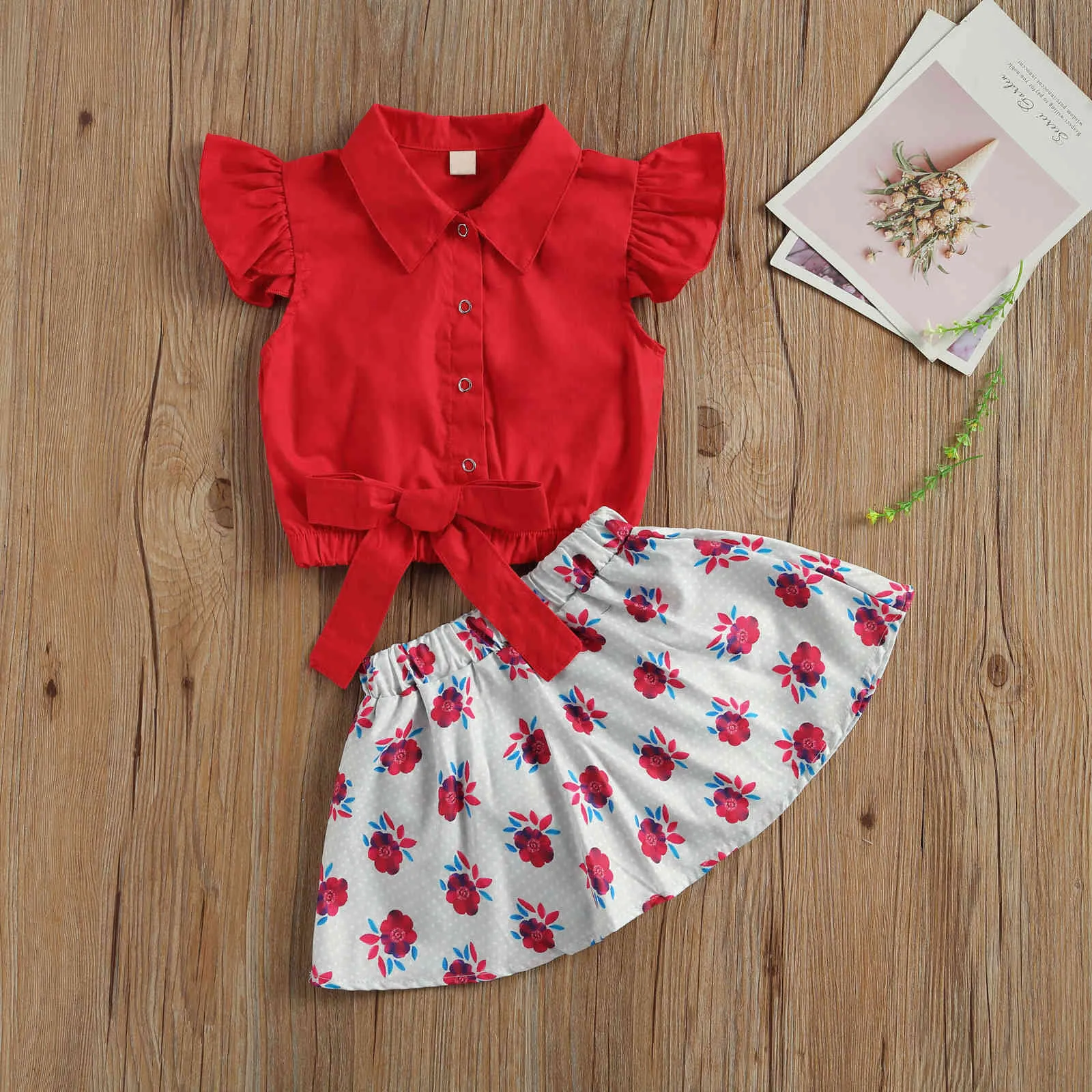 0-24M Summer Born Baby Girls Vêtements rouges Set Valentine Day Tenues Chemise Volants Shorts Bloomers Costumes 210515