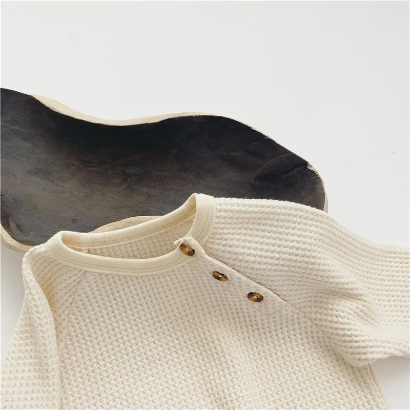 봄 새로운 아기 소년 소녀 와플 긴 소매 티셔츠 탑스 유아 키즈 코튼 편안한 와플 스웨터 210413