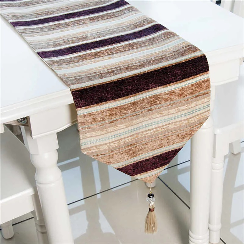 33 x 210cm Elegant Stripe Table Runner with Tassels for Dining Wedding Party Christmas Cake Soft cloth Decoration 210709