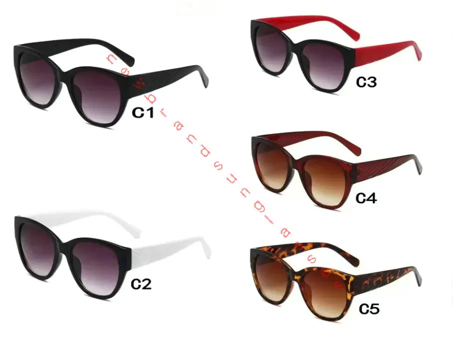 تصميم أزياء امرأة شمسية Cat-Eye Frame نمط بسيط مع سلسلة الأذن UV 400 نظارات واقية أعلى جودة Sonnenbrille302x