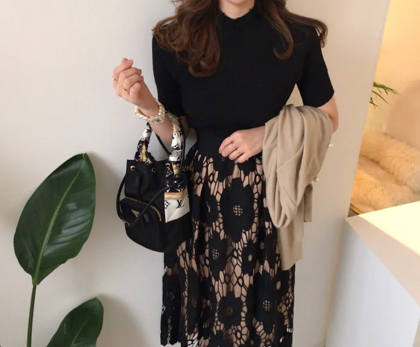 Korean Fashion Two Piece Set Women Black Knitted Tops + Hollow Long Skirt Suits Elegant Vintage Female 2 Matching 210513