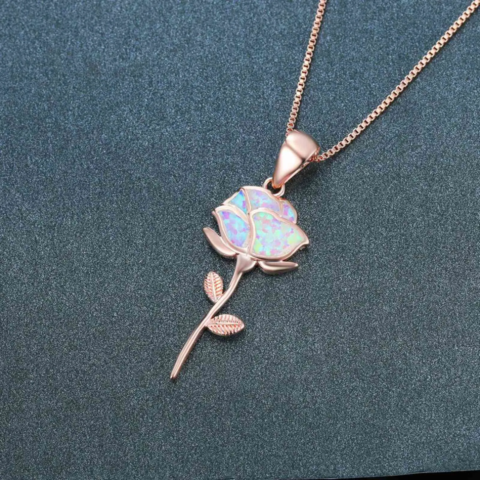 Collier avec pendentif en forme de fleur pour femmes, une pièce, opale blanche, or Rose, boîte romantique française, chaîne, bijoux de cou de mariage, cadeau