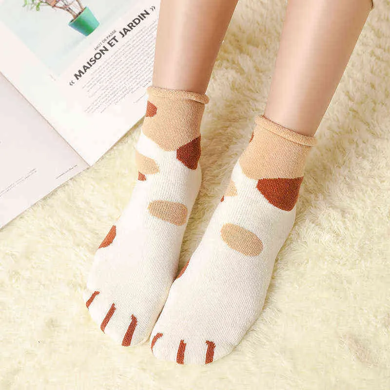 6 paia di calzini casual regalo felice le donne Divertenti cartoni animati calzini con zampa di gatto carino pacchetto Harajuku set di cotone invernale da donna calzini 211204