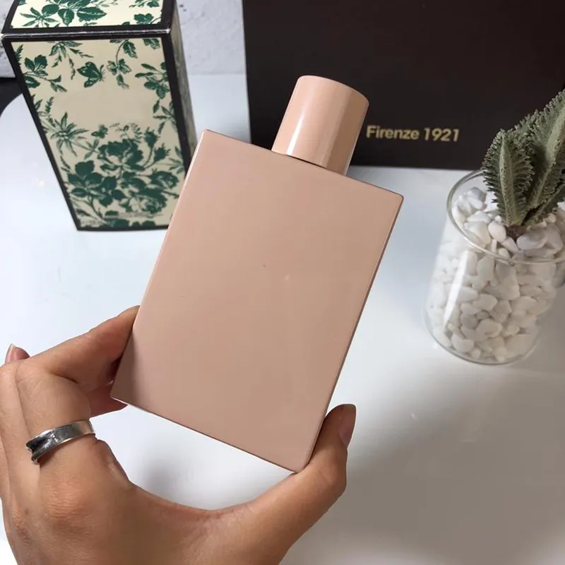 Kadın Parfümleri Parfüm Kokuları 100ml 4 Model Çiçek Notaları EDP Doğal Sprey Sayaç Sürümü ve Hızlı Ücretsiz Teslimat