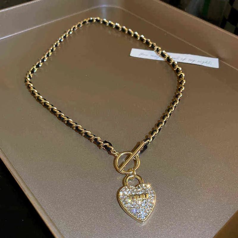 Trendy Fine 14k oro placcato oro fortunato numero 7 cuore serratura collana pendente le donne ragazza a forma di taglio a forma di fibbia gioielli AAA Zirconia Y1217