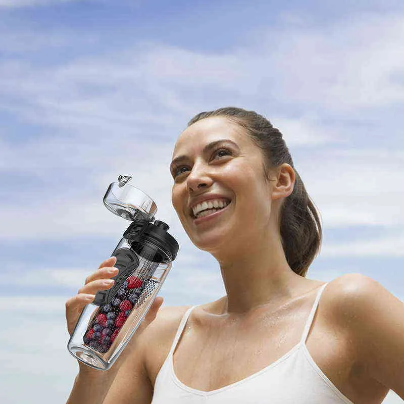 Tragbare 1-Liter-Wasserflasche aus Tritan-Trinkgeschirr, Obst-Ei, Saft-Shaker, Reisen, Sport, Wasserentgiftung 211122