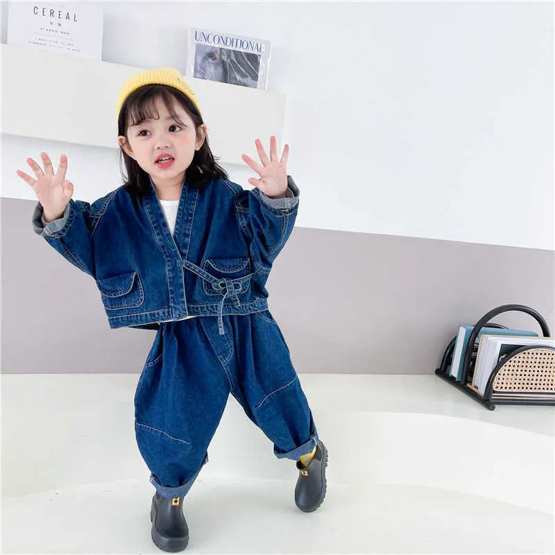Wiosna Baby Girl 2-PCS Zestawy Długie Rękawy Luźna Kurtka Dżinsowa + Spodnie Casual Style Kids Clothes E5060 210610