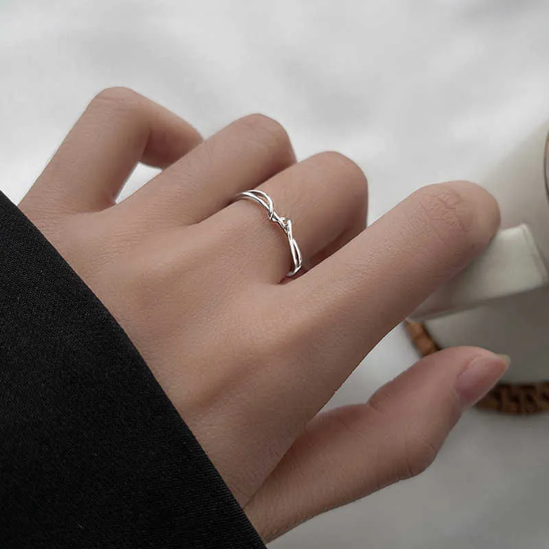 S925 sterling silver damer ring öppning justerbar linje söt enkel geometrisk design mode bröllop smycken grossist x0715