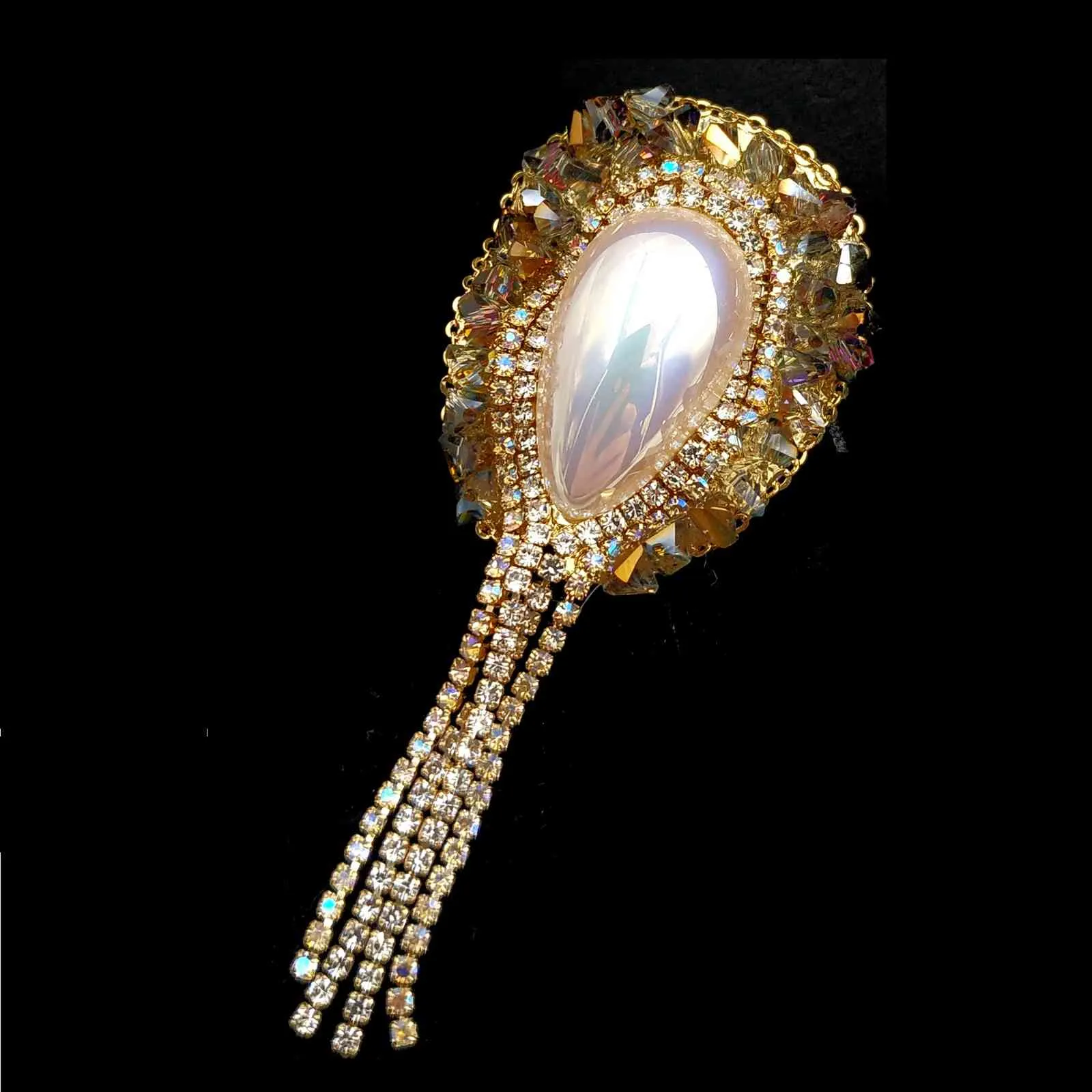 Oszałamiająca Vintage AB Accent Imitated Pearl Oval Tassel Drop Brooches Pins Badge Corset Biżuteria na ślub Festiwal