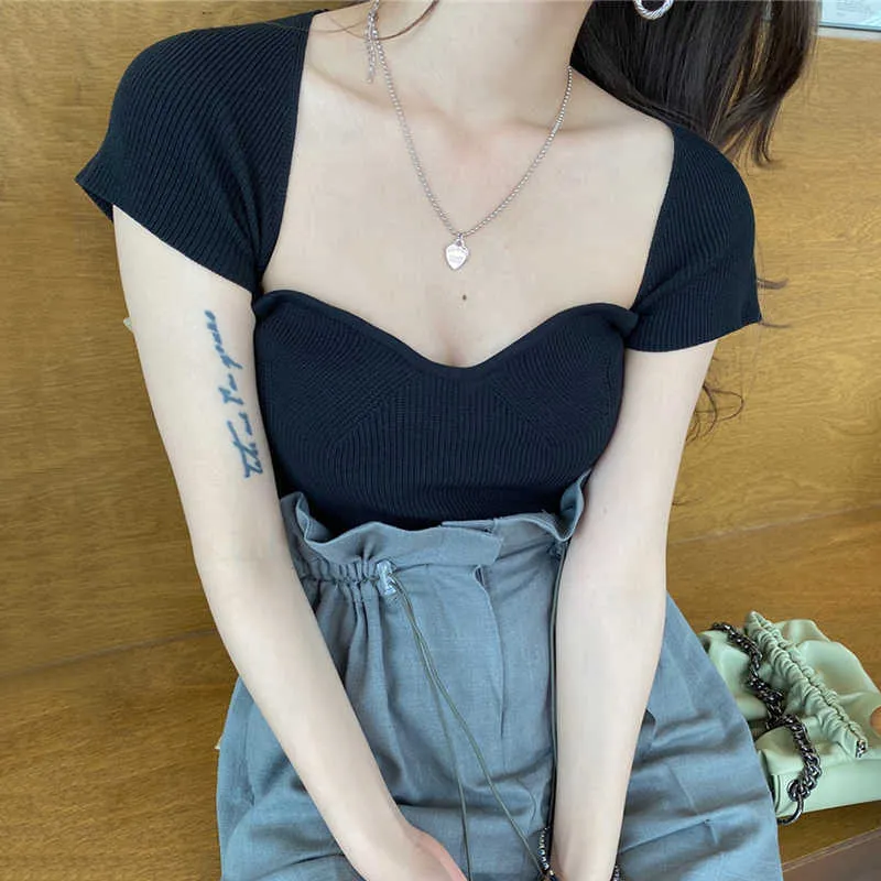 Korejpaa Women T-Shirt Summer Ladies French Style Square Neck Collarbone Slimming Solid Color Inner Short-Sleeved Sweater 210526