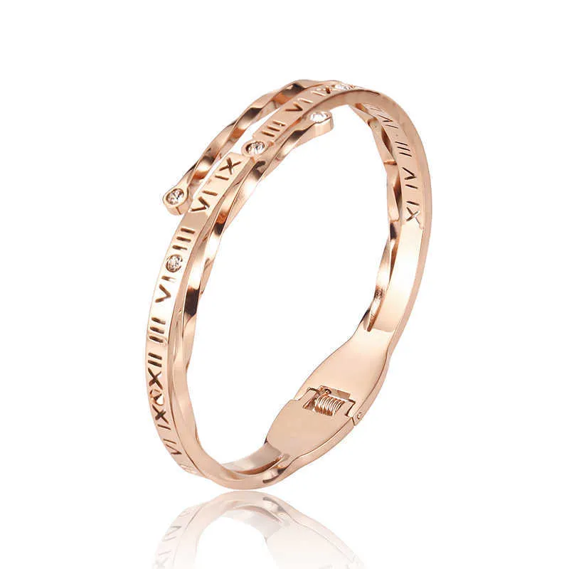 TJP Nieuwe Collectie 316 Roestvrij staal Romeinse cijfers Rose Gold Crystals Armband voor Dames Mode Bangle Sieraden Q0717