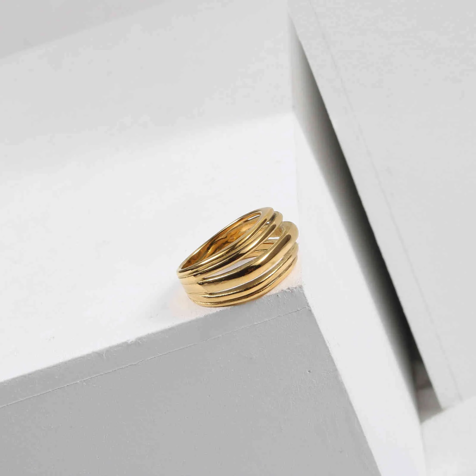 Edelstahl einzigartiger mehrschichtiger Ring minimalistisches Geschenk für Frauen Gold Design Kreuz Punk 2021 Trends Accessoires Schmuck