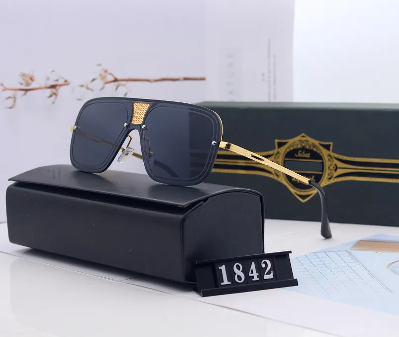 1842 Gafas de sol Moda Herrenfrauen Sonnenbrille Sonnenbrille UV400-SchutzTop Calidad mit Boxetui332z