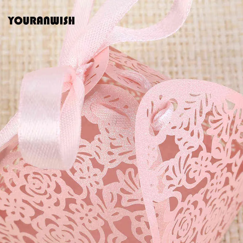 Ribbon Piramid Laser Cut Wedding Wedding Favor Candy Gift Chocolate Box White Pink 211108325p