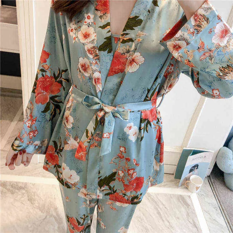 Women Pajamas Set Lady Emulation Silk Pyjama Sets Flower Sleepwear Female Leopard Satin Homewear With Removable Padded 211112
