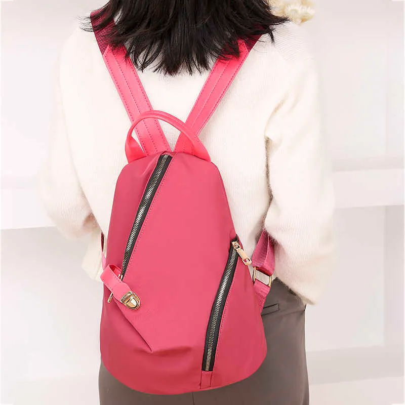 2021ナイロン女性のファッションバックパック若い女性バックパック学生スクールバッグのための女の子旅行バッグMochilas x0529
