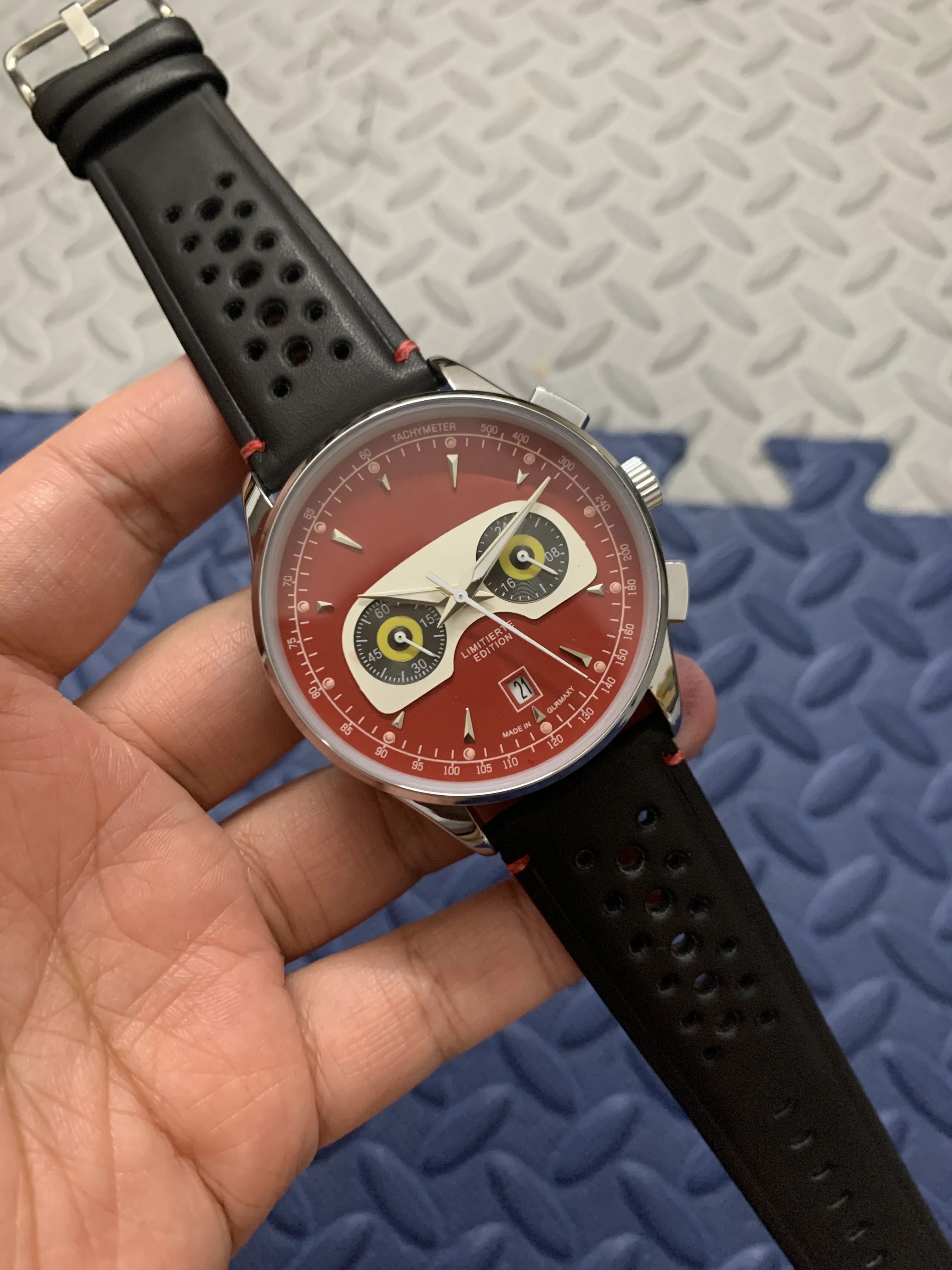 2021 Högkvalitativa män Luxury Watches Six Stitches Series All Dials Work Mens Quartz Watch Top Brand Clock Round Form Fashion Gift282m