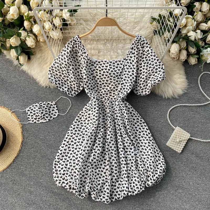 SINGREINY Frauen Koreanisches Druckkleid Quadratischer Kragen Puffärmel Lässiges A-Linien-Kleid Sommer Böhmisches Urlaubs-Minikleid + Gesichtsmaske 210419