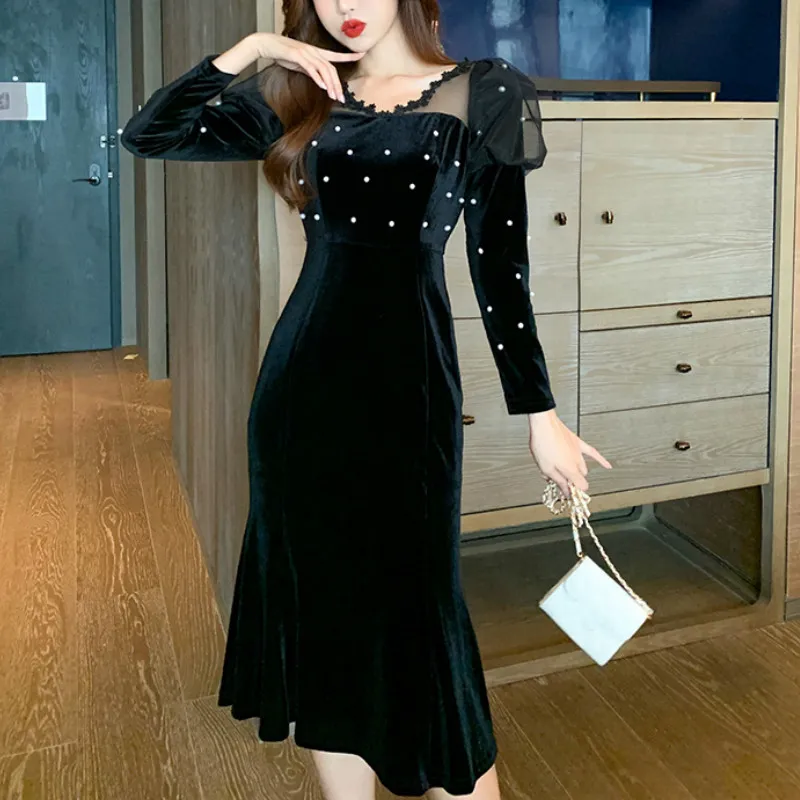 Kimutomo Kobiety Sukienka Wiosna Jesienna Ladies V-Neck Slim High Waist Smoking Puff Rękaw Black Velvet Party Dress Mermaid Elegancki 210521