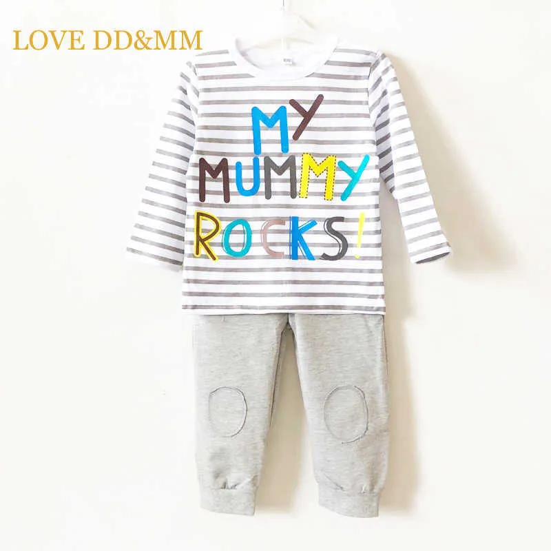 LOVE DDMM Boys Vêtements Ensembles Vêtements pour enfants Belle lettre rayée T-shirts + pantalons Vêtements pour enfants 210715