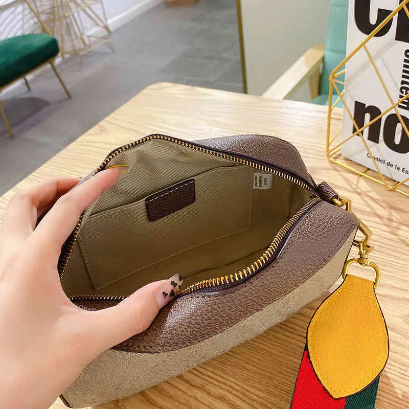 Popular Bag Popular Women New Fashion Wide Strap Messenger Head Small Small Squater Bolsas NEWST278N