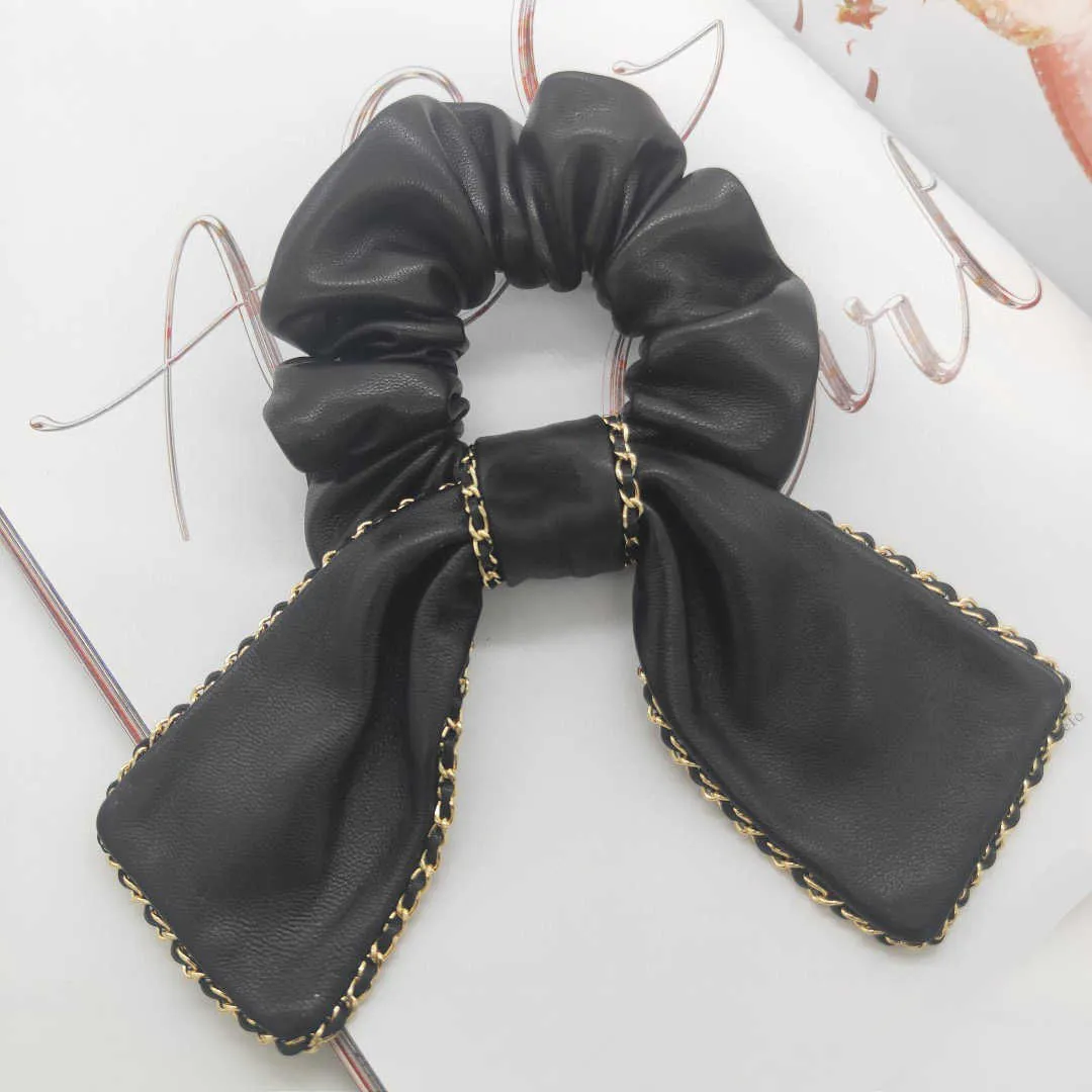 2021 Mode-sieraden Voor Vrouwen Zwart Lederen Ontwerp Echte Lammeren Huid Mooie Meisjes Haar Dragen Sieraden Haar Luxe Top Jewelry272i