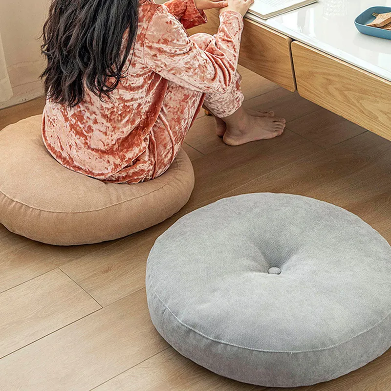 Einfarbige Kissen Tatami Runde Kissen für Wohnzimmer Stuhl Sitz verdickte Kissen Gebetsmatte japanischen Stil Pouf Futon 220309