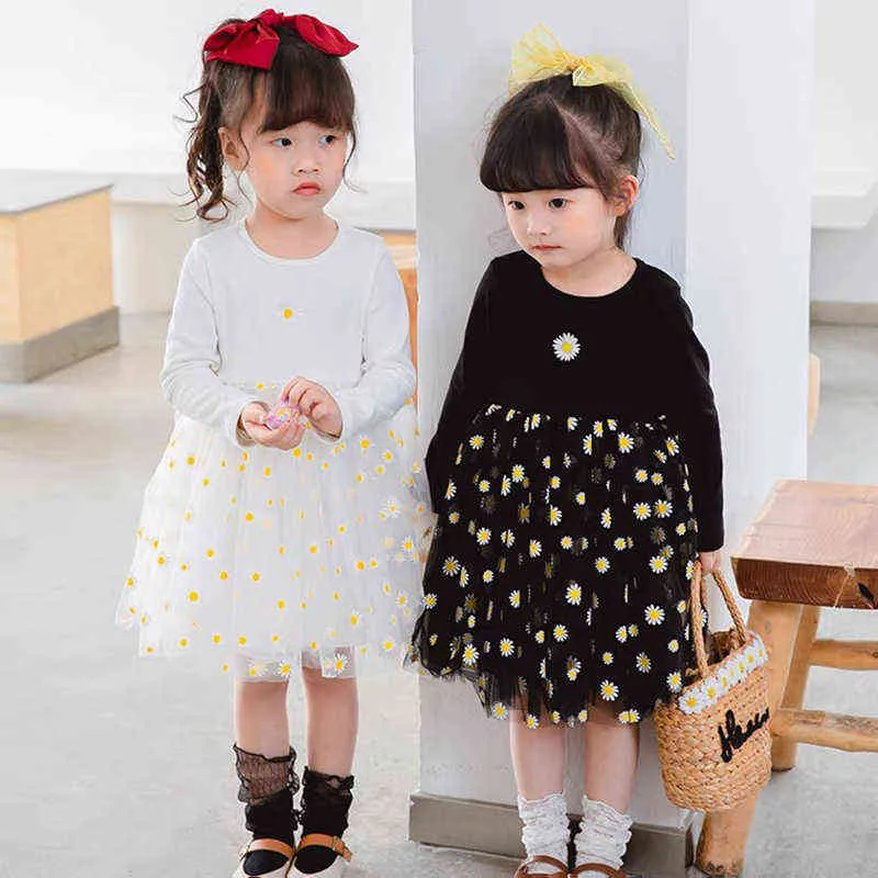 Robe à manches longues pour bébé fille, jolie robe coréenne en maille cousue, tenue de princesse marguerite, printemps-automne, 2021, G1129