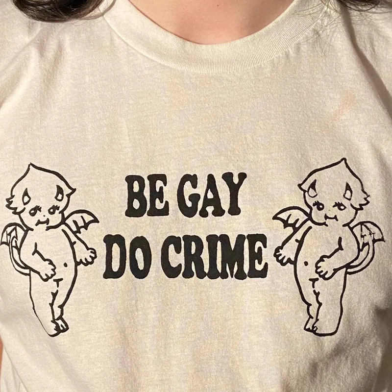 ゲイは犯罪になるため、Angel Cherub Graphic Tee Gay Prideカジュアル面白いカーキヴィンテージユニセックスTシャツTumblr特大のヒップスター女性トップ210518