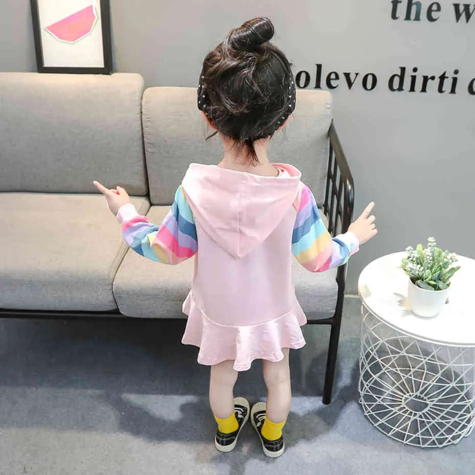 Filles Hoodies Robe Rainbow Stirped Robe De Soirée Pour Enfants Fille Appliques Enfant Robe Printemps Automne Vêtements Fille 210412