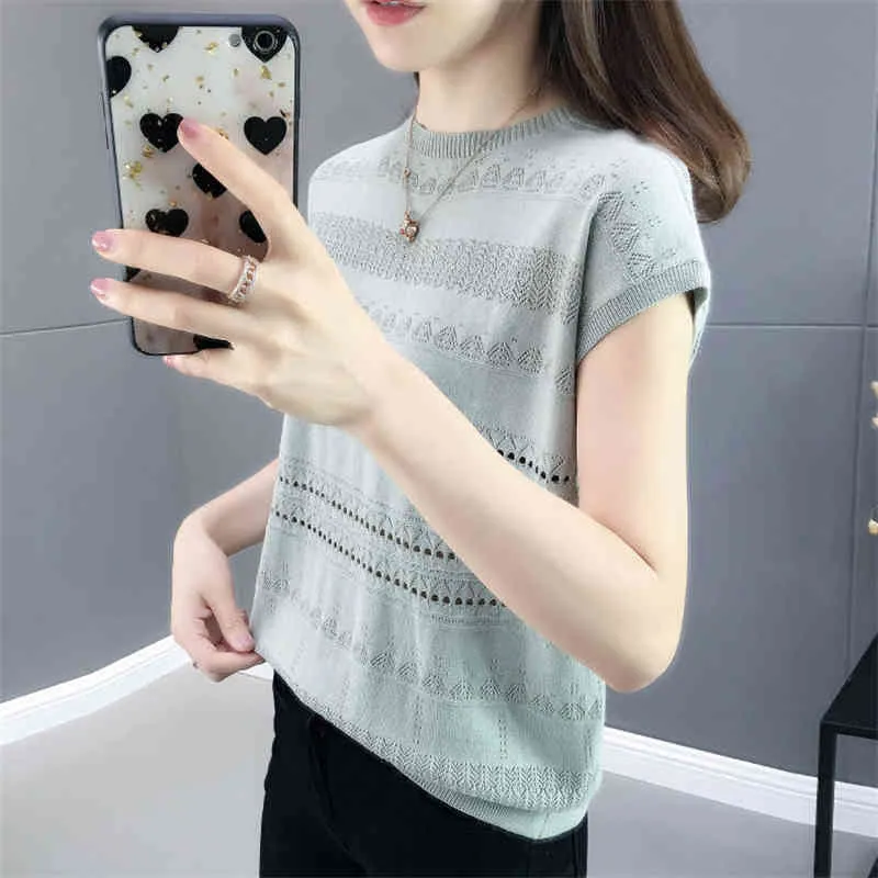 Plus Size Hollow Out T-shirt à manches courtes Femmes Style coréen Solid Mom's Knitted Tees Casual Summer O-Neck Knitwear tops Femme 210522