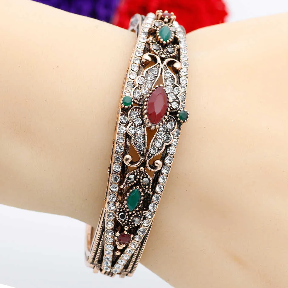 New Style Turkish Vintage Flower Bangle Cuff for Women Banquet Jewelry Antique Gold Color Resin Fine Bracelet Retro Bijoux Gift Q0719