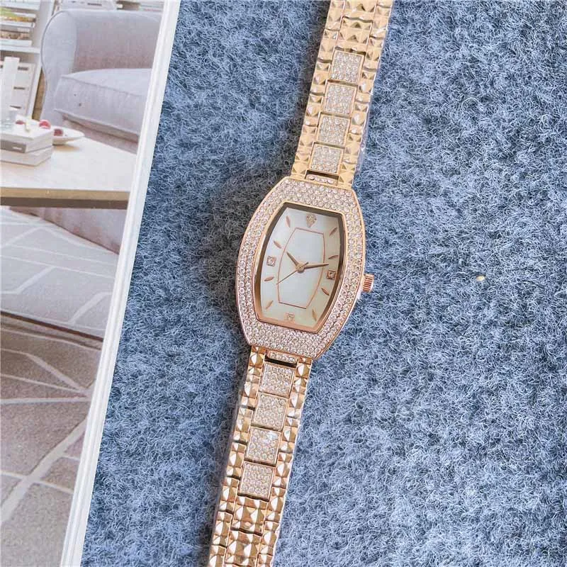 Relojes de marca de moda para mujer y niña, estilo Tonneau de cristal, correa de Metal de acero, hermoso reloj de pulsera de lujo Di23263U